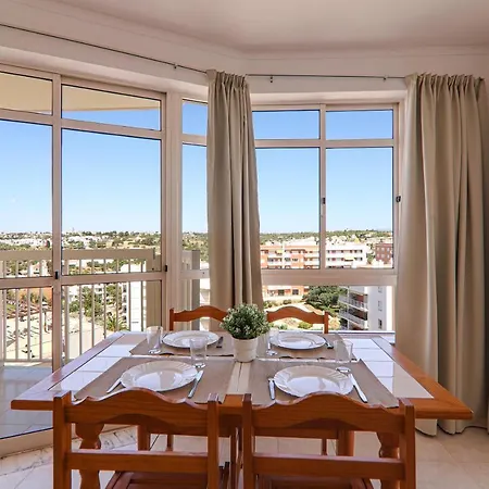 Apartment Oura 9ºa