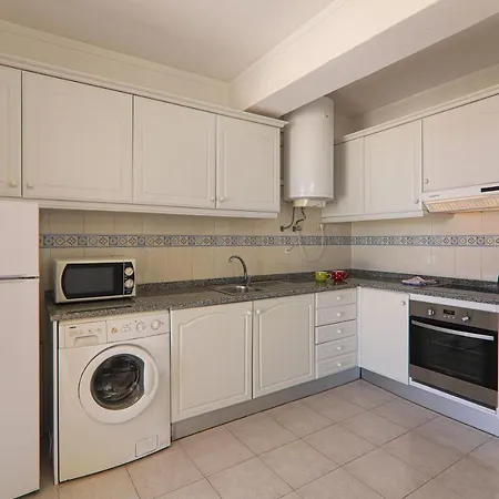 Oura 9ºa Apartment Armacao de Pera